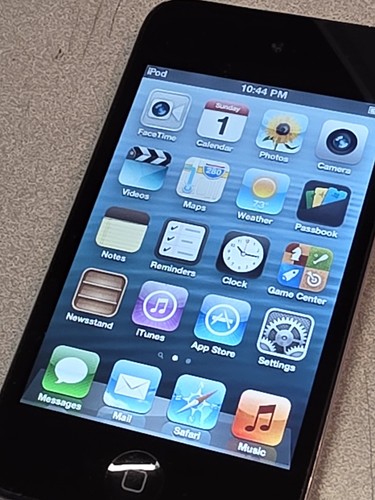 Apple ipod touch 4th - 4th, gen