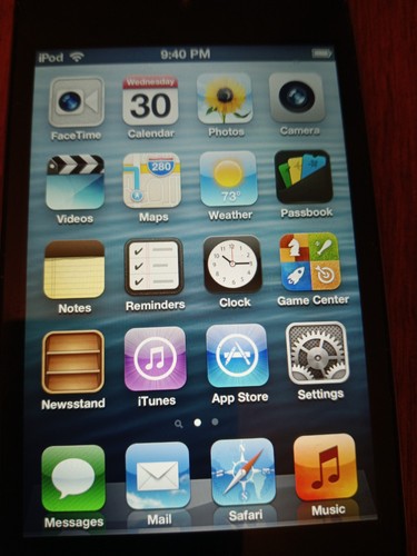 Apple ipod touch 4th - apple,