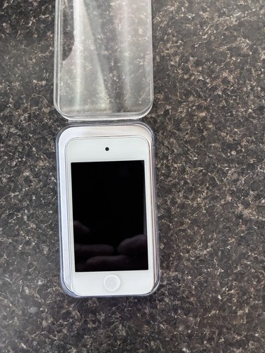 Apple ipod touch 4th gen - ipod,