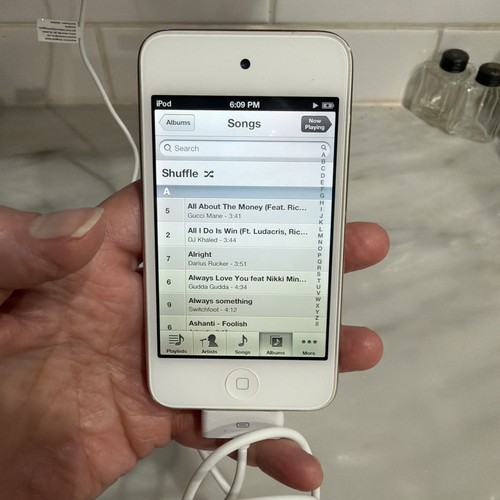 Apple ipod touch 4th - apple,