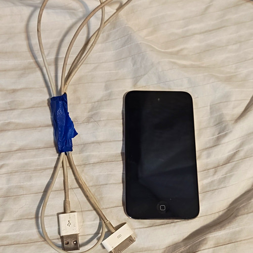 Apple ipod touch 4th - 4th, gen