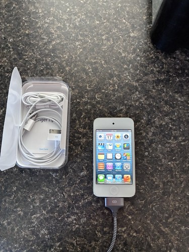 Apple ipod touch - ipod,