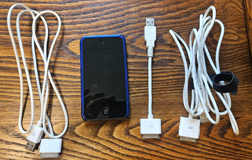 Apple ipod touch 4th - apple,